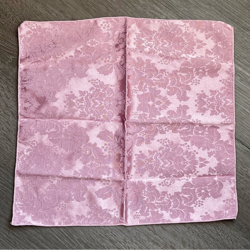 Vintage Pink Damask Cloth Napkins Set 4 Floral Table Linens Cottagecore French - Picture 4 of 16